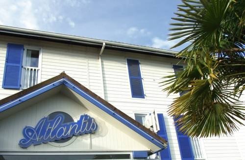 Фото Wood Inn Hôtel Aéroport Bordeaux-Mérignac