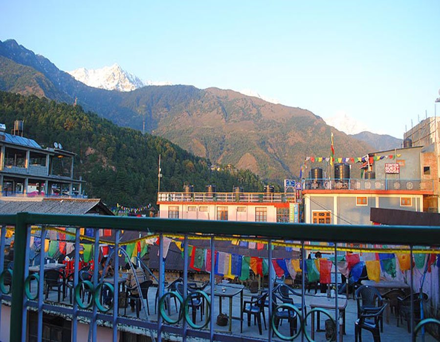 Фото отеля 1