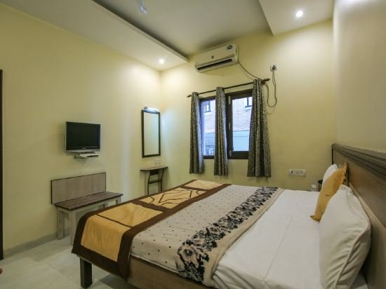 Фото Hotel Sarovar Regency
