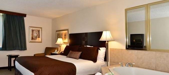 Фото Seville Plaza Hotel, Trademark Collection by Wyndham