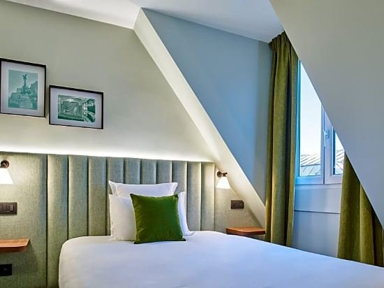 Фото Hotel 10 Opera by HappyCulture