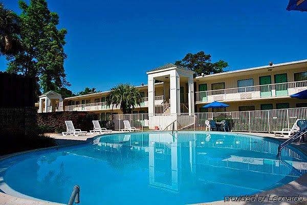 Фото Motel 6 Tallahassee, Fl - Downtown