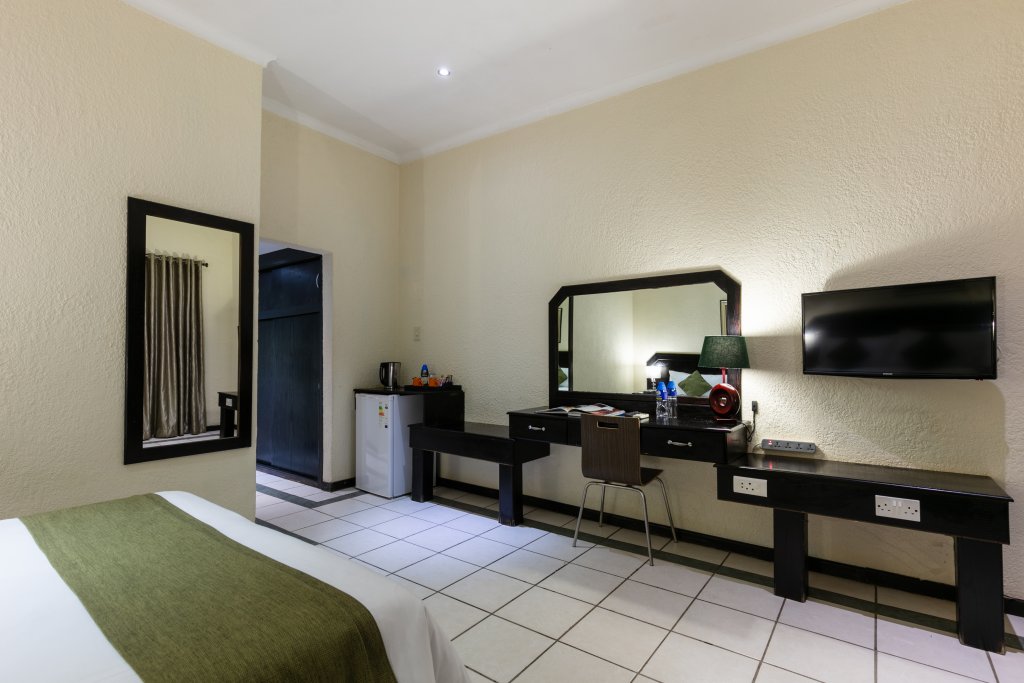 Фото Oasis Motel