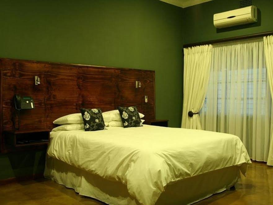 Фото About Guest Lodge