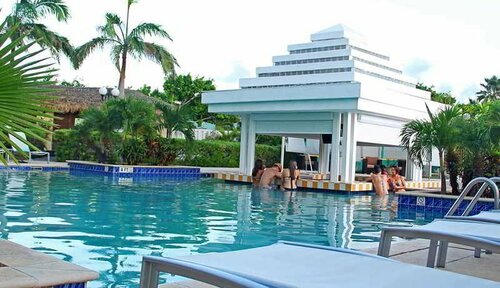 Гостиница Brickell Bay Beach Club Aruba - All Adults в Пальм Бич