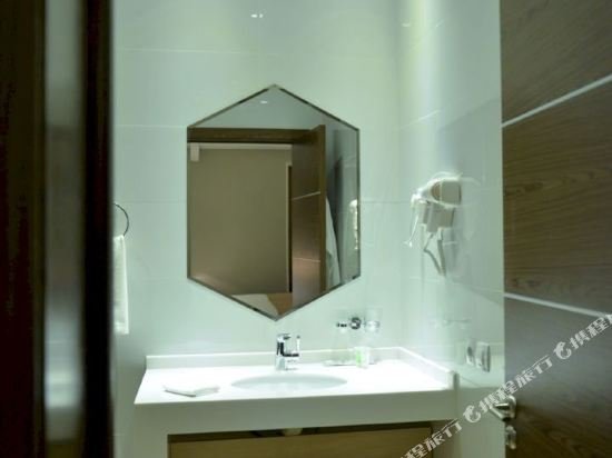 Фото Green Which