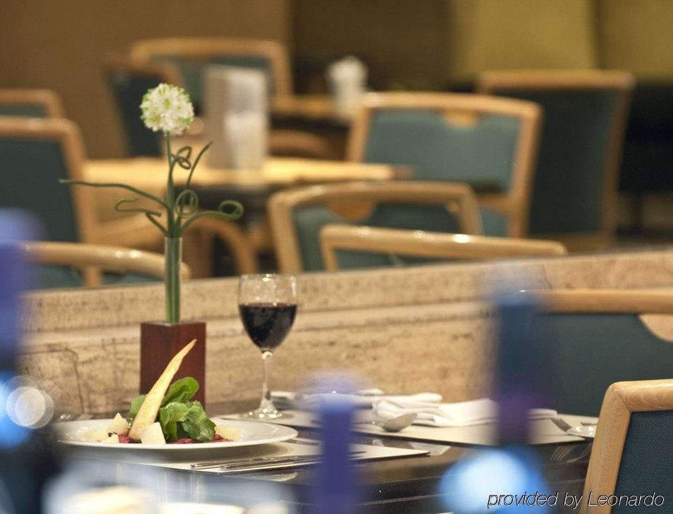 Фото Nh Cordoba Urbano