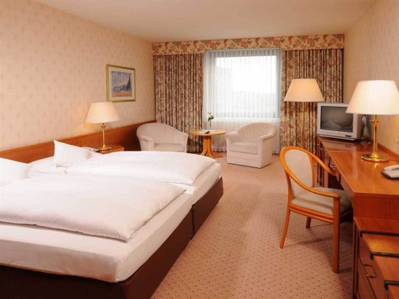 Фото Maritim Airport Hotel Hannover