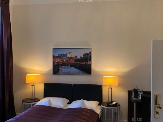 Фото Hotel Wagner im Dammtorpalais