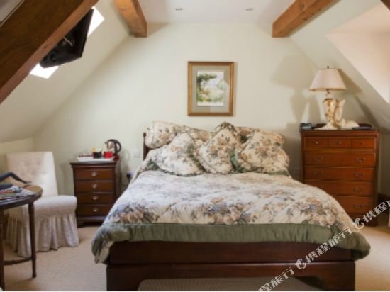 Фото Little Red Rooster Rest and SPA