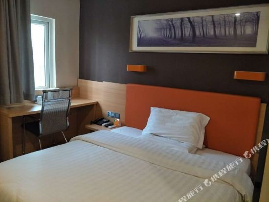 Фото 7Days Premium Guangzhou Cangbian Road Branch