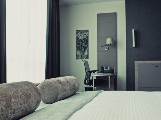 Фото Chirag Plaza