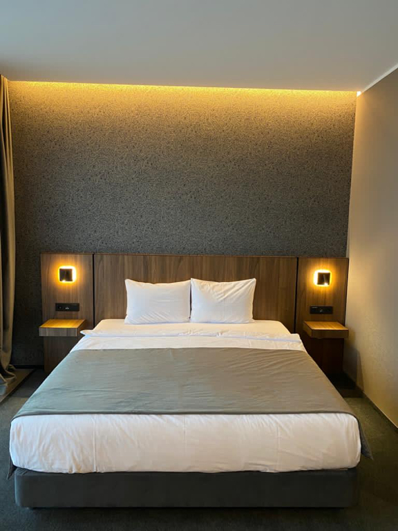 Фото Promenade Hotel