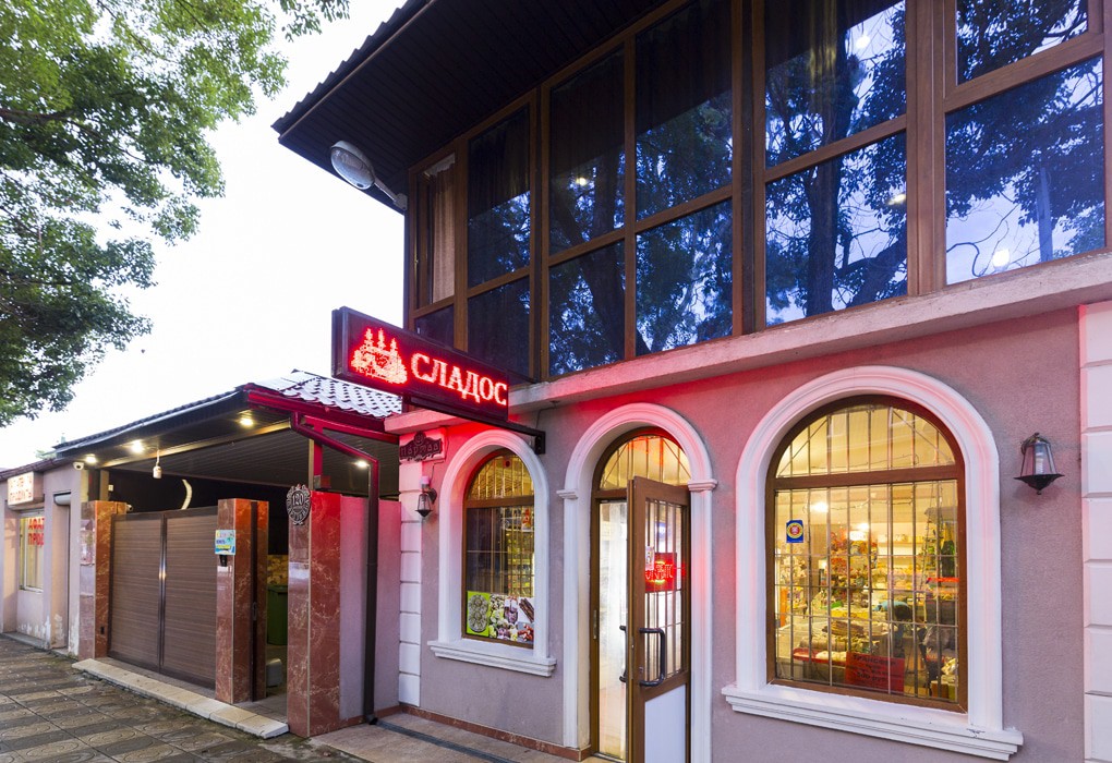 Фото отеля 1