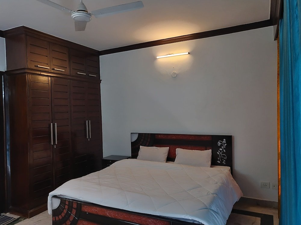 Фото Bunkmates Hostel