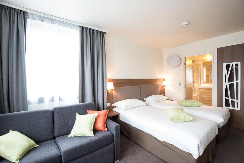 Фото Campanile Metz Centre - Gare