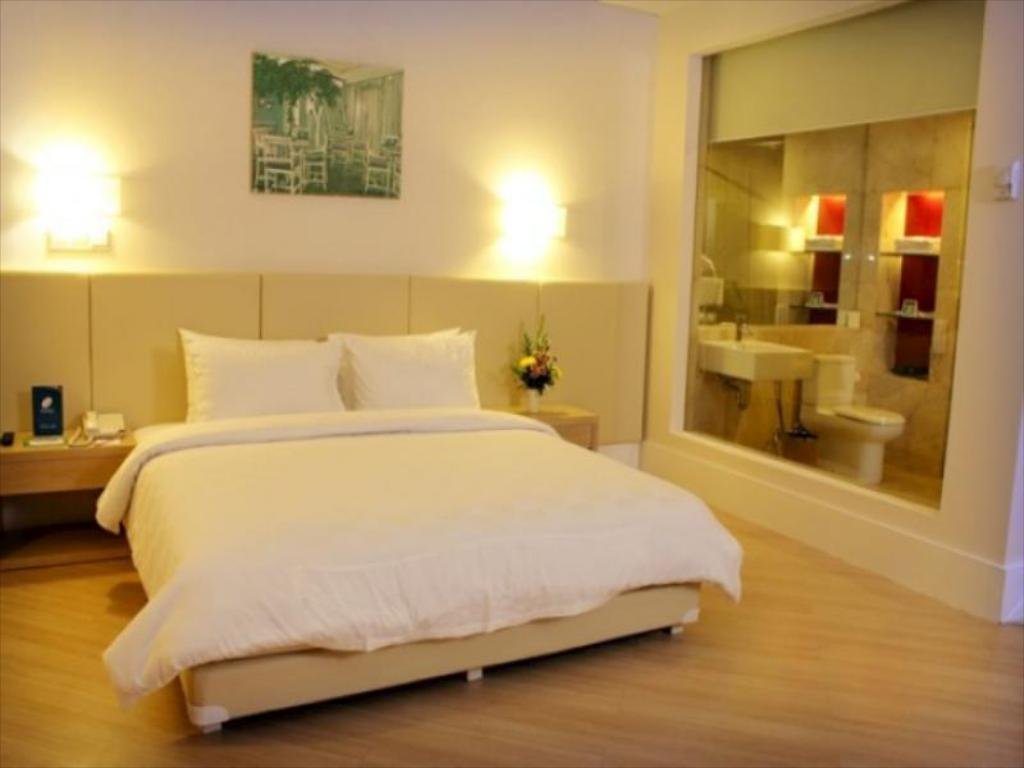 Фото Grand Jatra Hotel Balikpapan