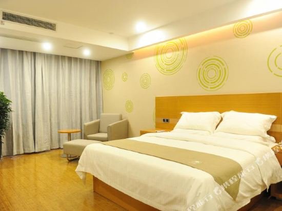 Фото GreenTree Inn Yangzhou Plaza Hotel