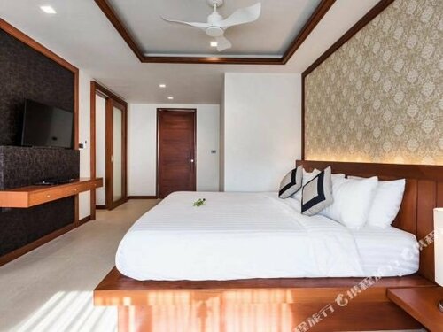 Гостиница Penthouse Savoye