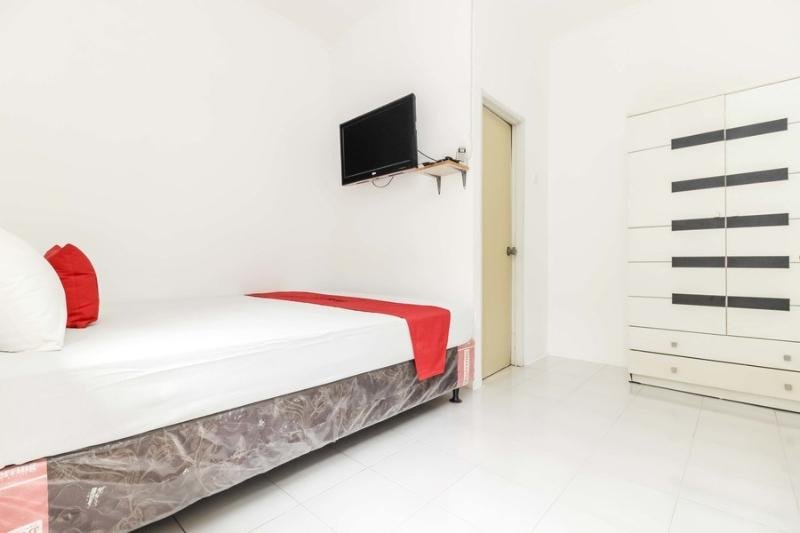 Фото RedDoorz @ Tondano Benhil