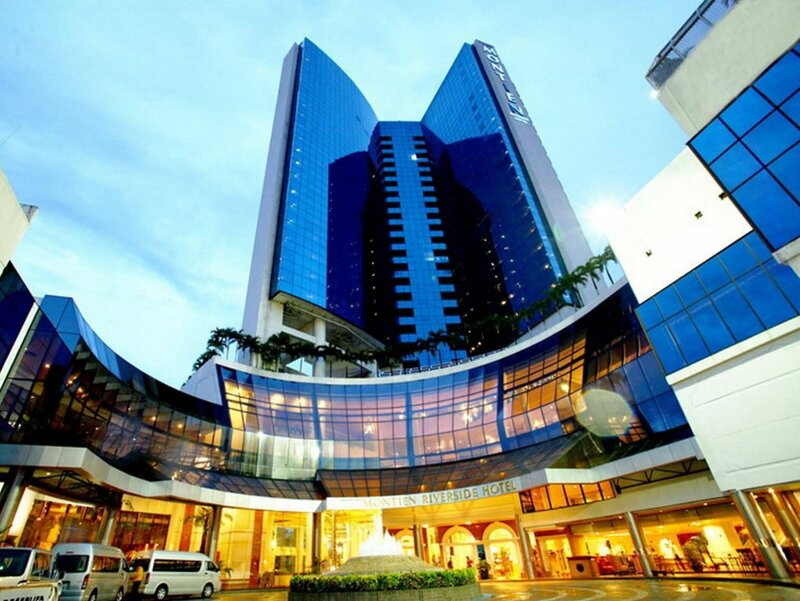 Гостиница Montien Riverside в Бангкоке