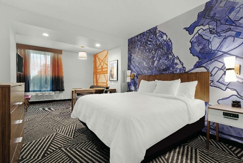 Фото La Quinta Inn & Suites by Wyndham Waco Downtown - Baylor