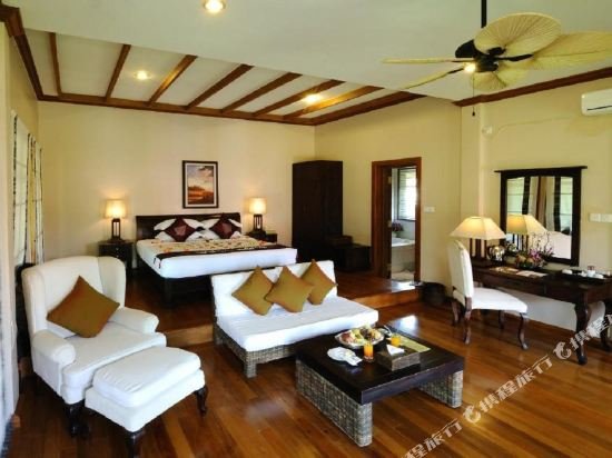 Фото Aureum Palace Hotel & Resort Pyin Oo Lwin