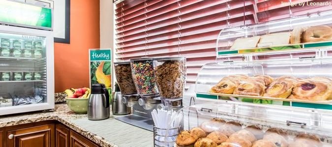 Фото Quality Inn & Suites Morrow Atlanta South