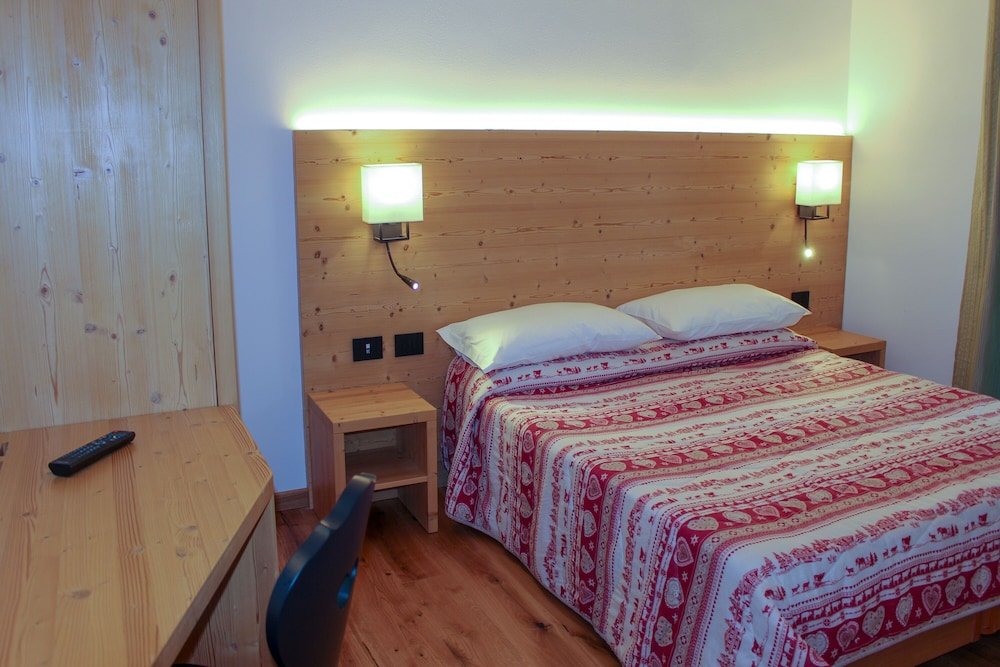 Фото Edelweiss Alpine Nature Hotel