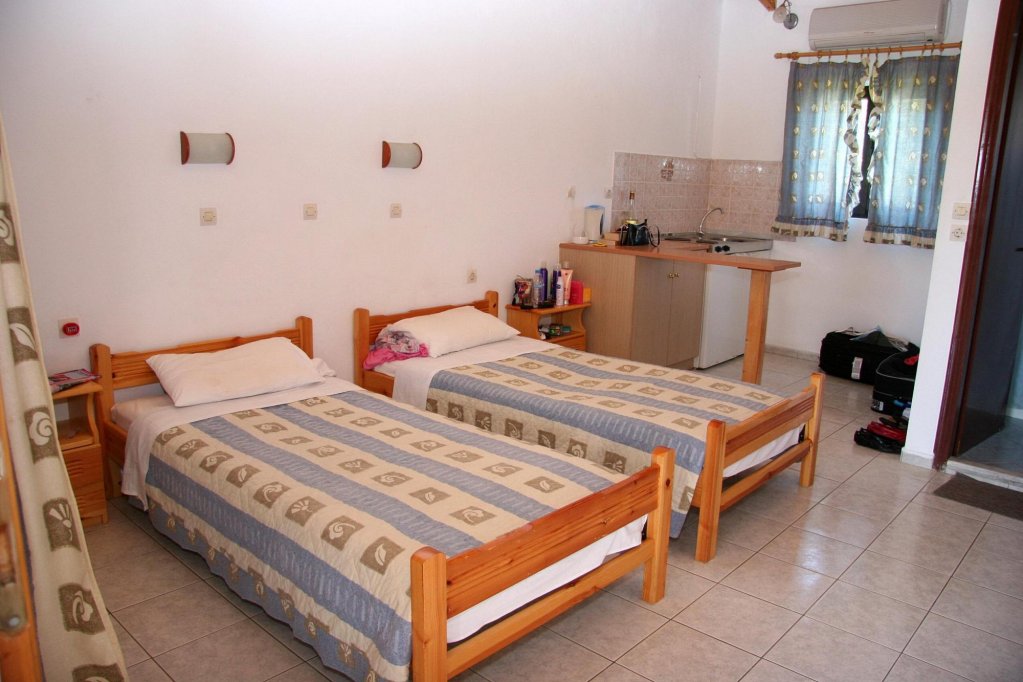 Фото Angela Apartments