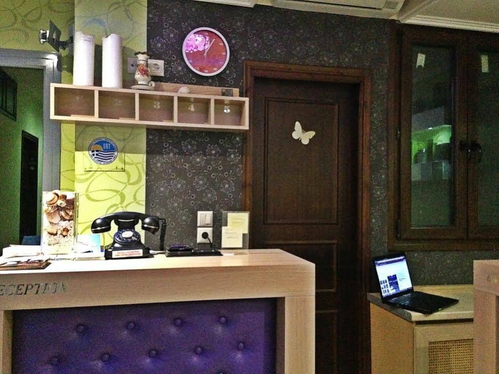 Фото Captain's Beach Boutique Apartments