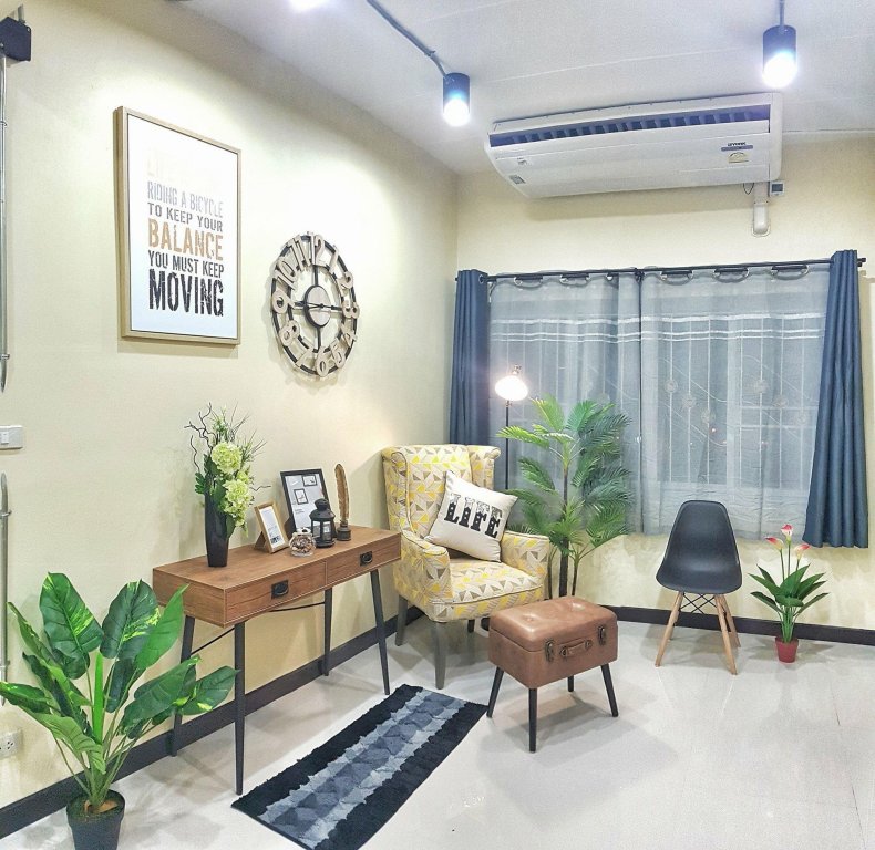 Фото Post At Phrasing Private House