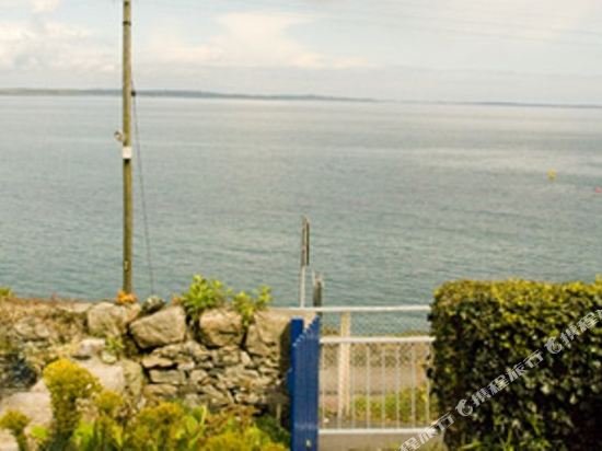 Фото Slieve Donard Cottage