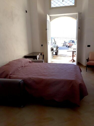 Жильё посуточно Apartment With 2 Bedrooms in Pizzo Near the Beach