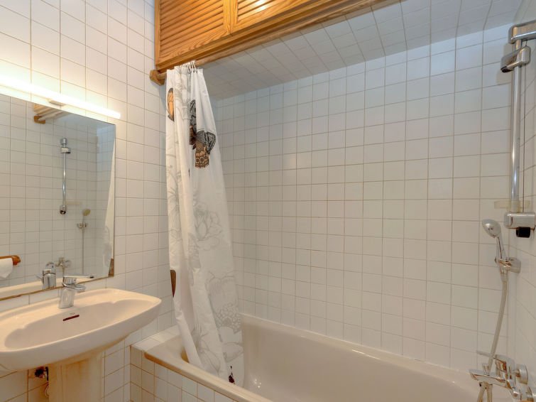 Фото Eixample Esquerre Arago Rocafort