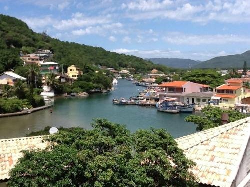 Гостиница Selina Floripa во Флорианополисе