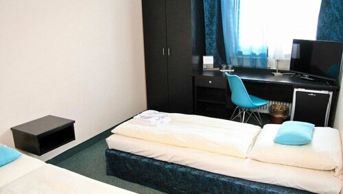 Гостиница Hotel Viva Diva в Дитцингене