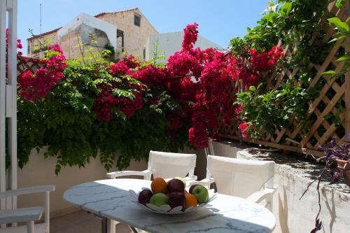 Фото Mythos Residence