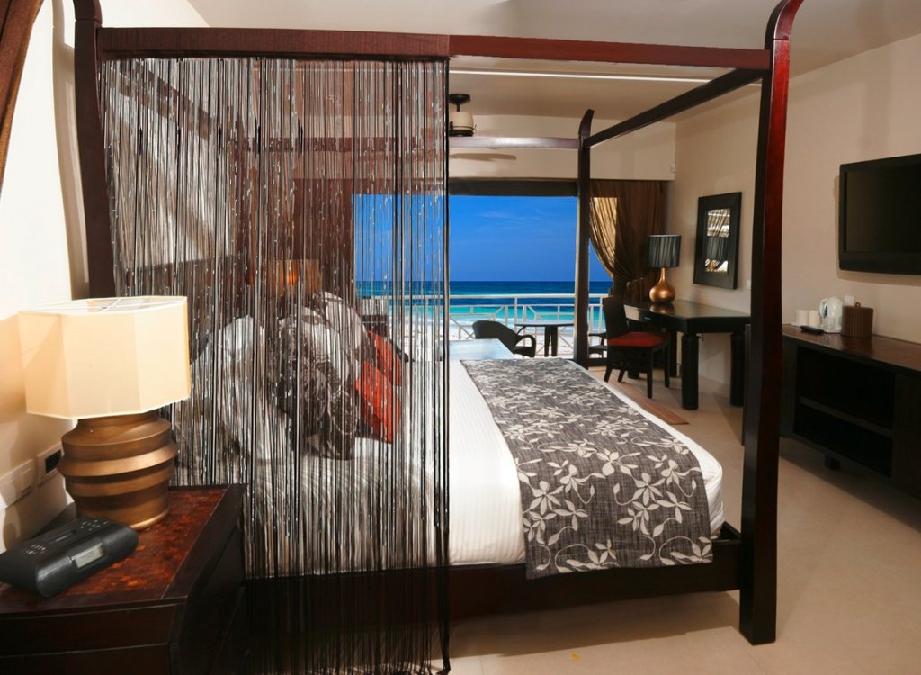 Фото Secrets Wild Orchid