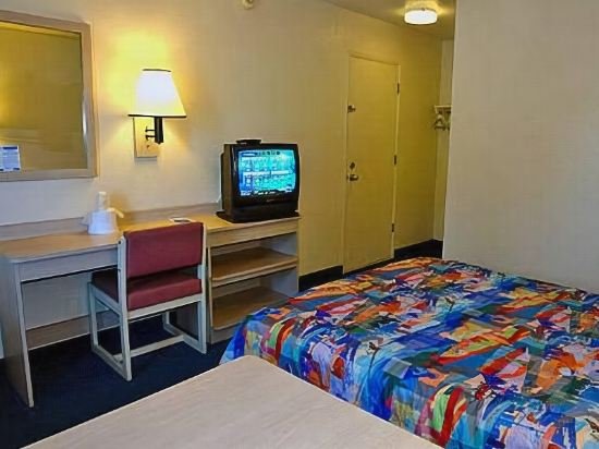 Фото Motel 6 Sacramento, Ca - Central