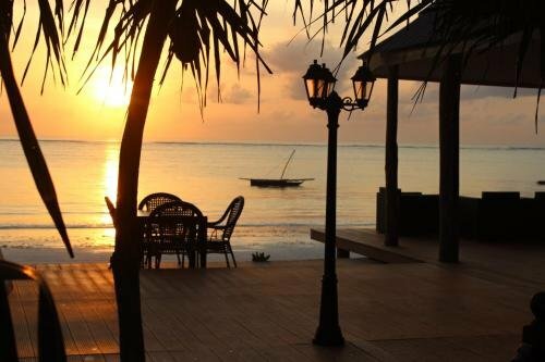Гостиница Zawadi Beach Villas
