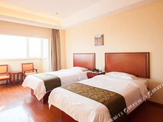 Фото Days Hotel Frontier Nantong