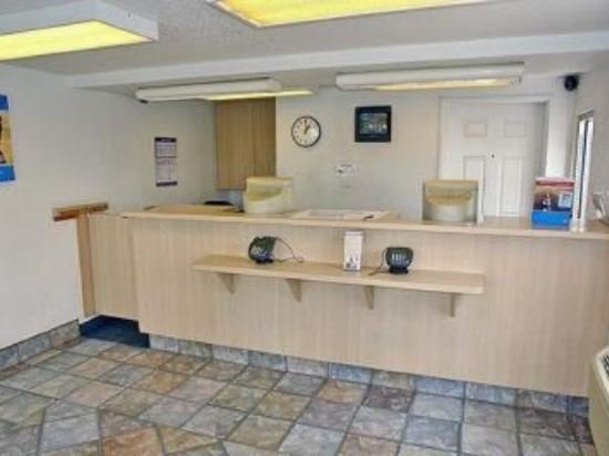 Фото Motel 6 Anaheim, Ca - Fullerton East