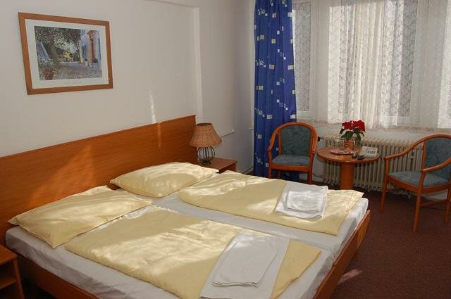 Гостиница Hotel Gradient в Праге