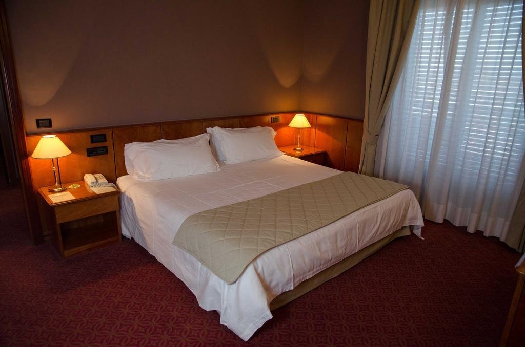 Фото Air Palace Hotel