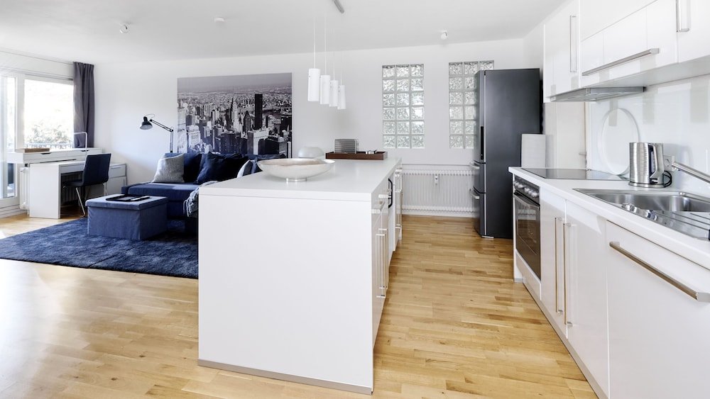 Фото Kliniknahe 2-Zimmer Whg und gr. Terrasse