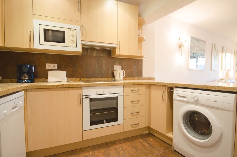 Фото 3 Bedroom Apartment With Private Pool