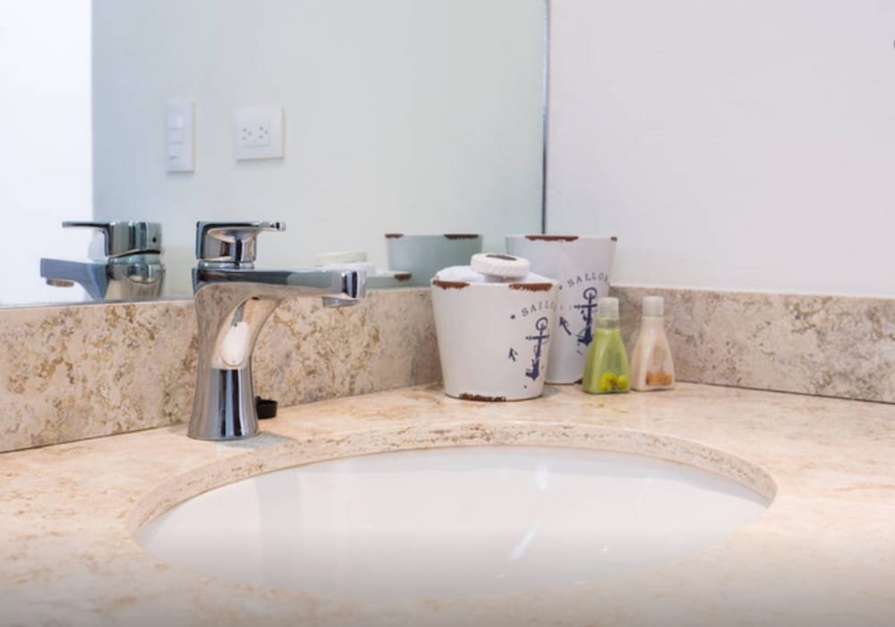 Фото Amazing 2br condo surrounded by nature by Happy Address