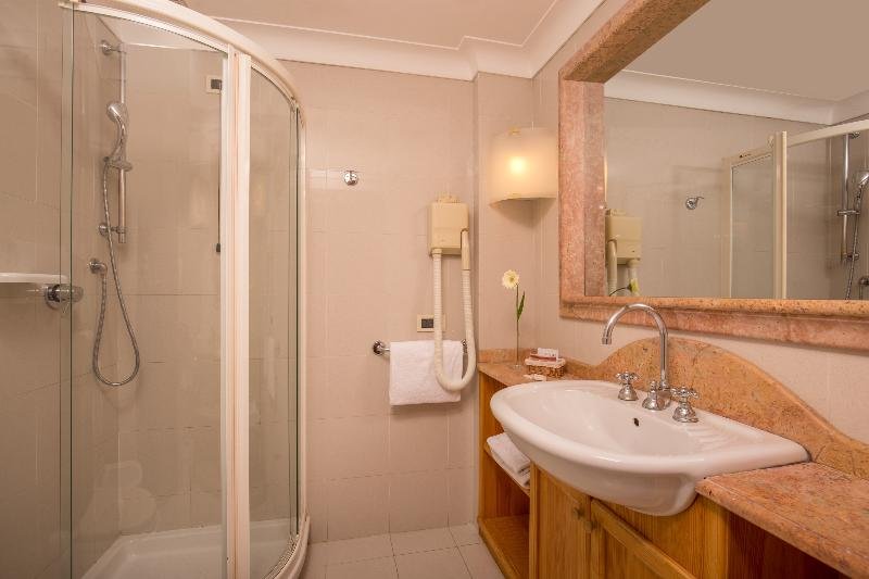 Фото Hotel Shangri-La Roma