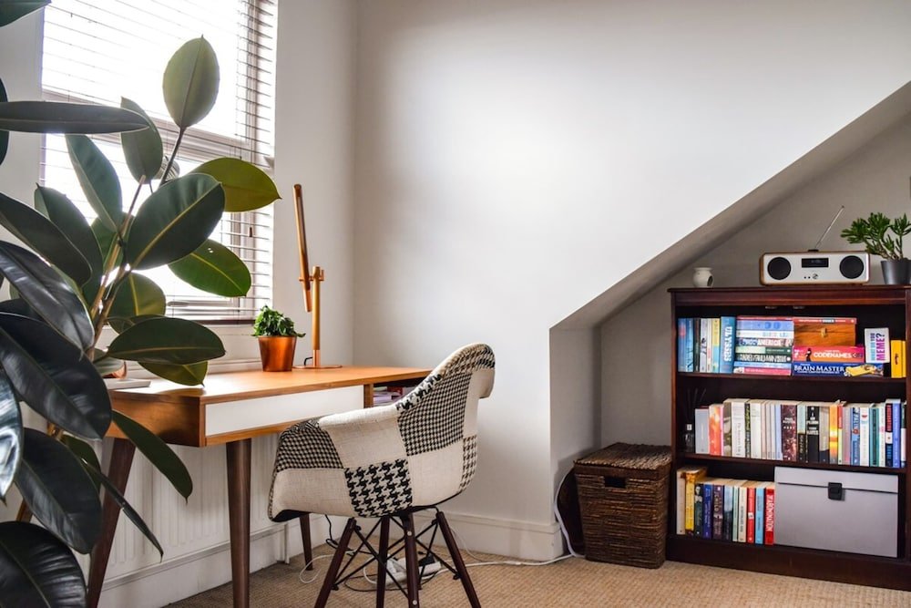 Фото Spacious 2 Bedroom Retreat In East Dulwich